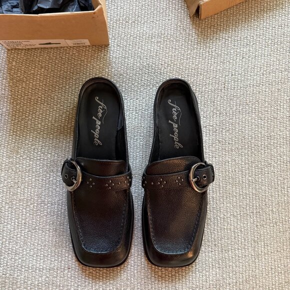 NEW IN BOX Free People Mazie Loafer Mule in Black Leather - Size 7.5 - Picture 2 of 6